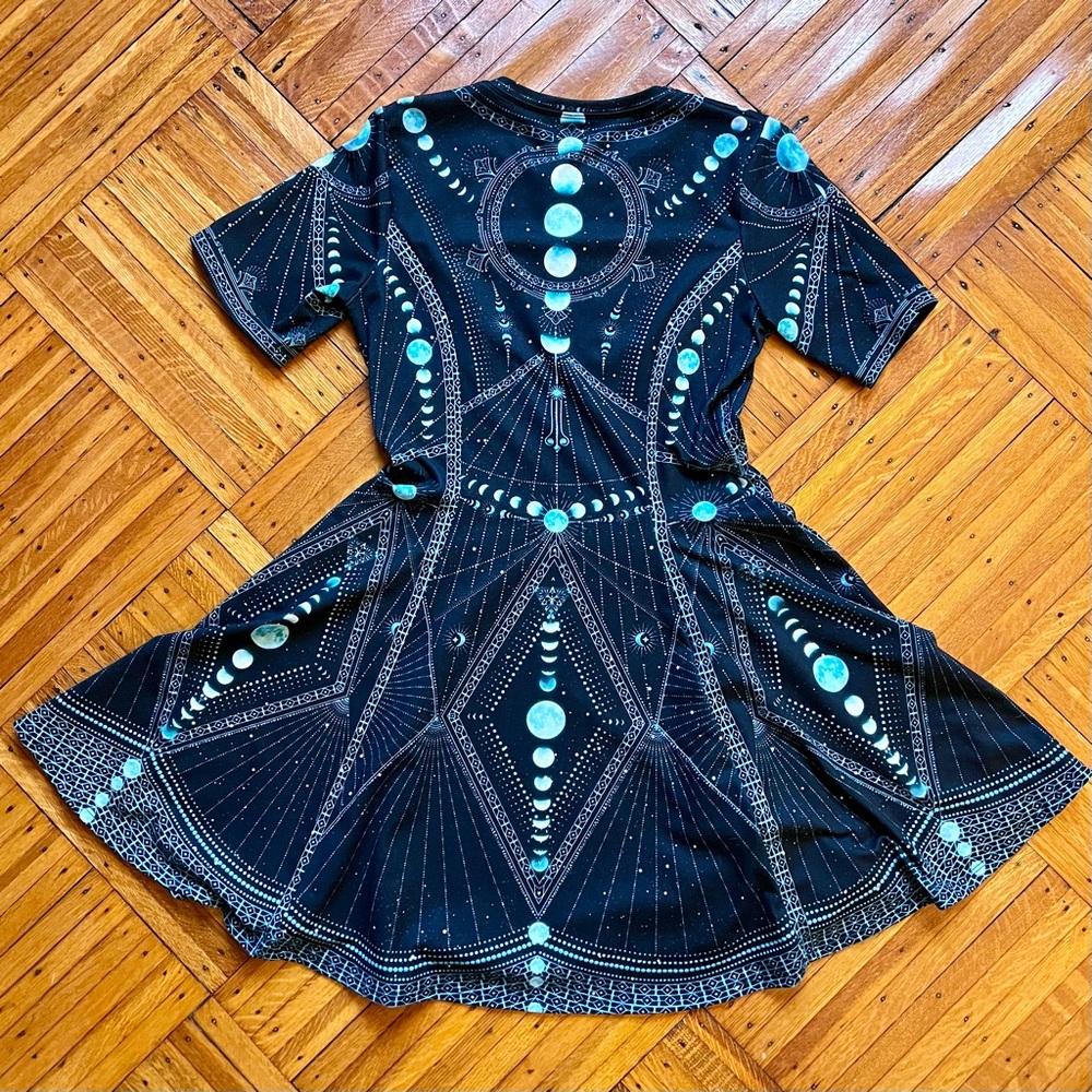 ⚡️RARE COLOR⚡️ Blackmilk Blue Moon Phase Longline Evil Tee Dress - Picture 4 of 5